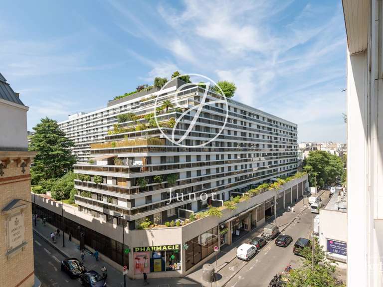 Appartement Paris 16e - 3 chambres - 119m²
