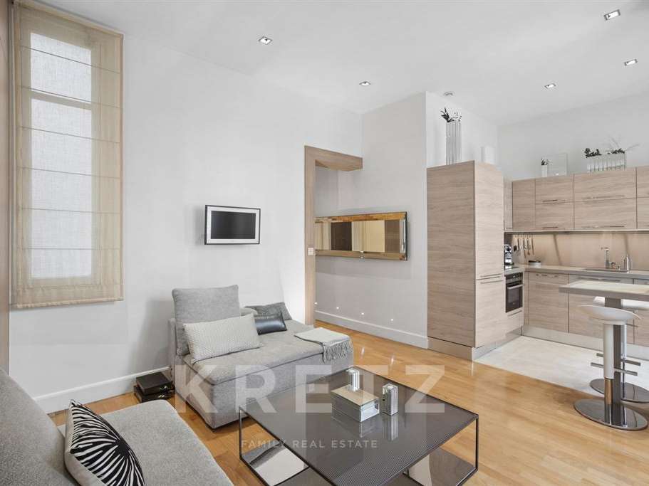 Apartment Paris 16e