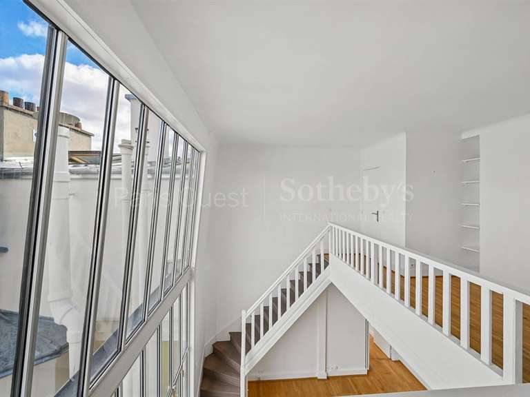 Appartement Paris 16e - 2 chambres - 88m²