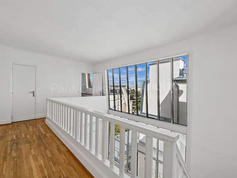Apartment Paris 16e