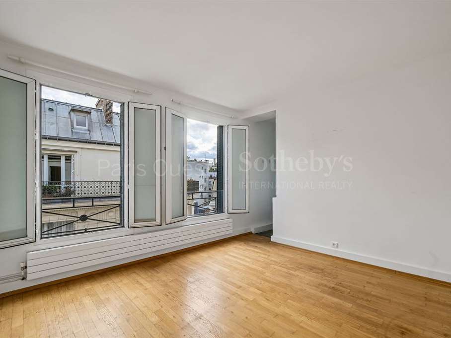 Apartment Paris 16e