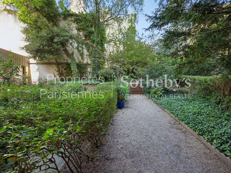 Appartement Paris 16e - 2 chambres - 90m²