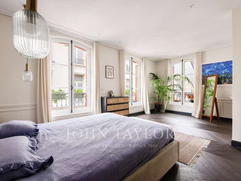 Appartement Paris 16e - 3 chambres - 131m²