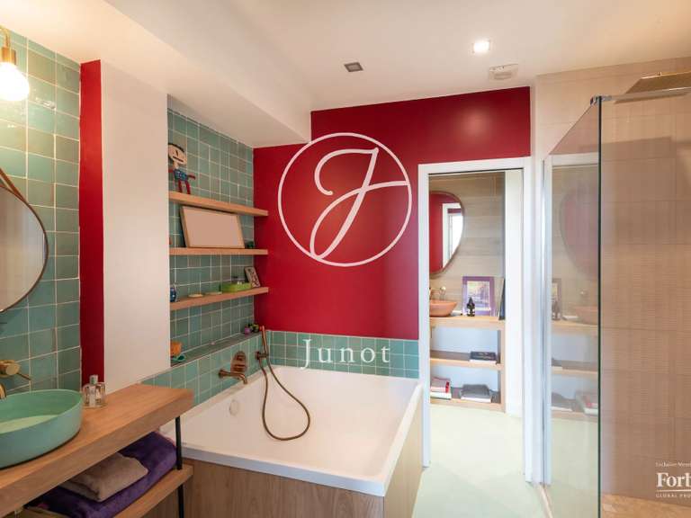 Appartement Paris 16e - 2 chambres - 115m²