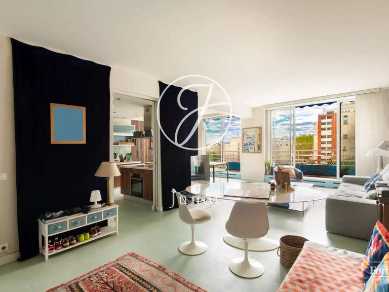 Appartement Paris 16e - 2 chambres - 115m²
