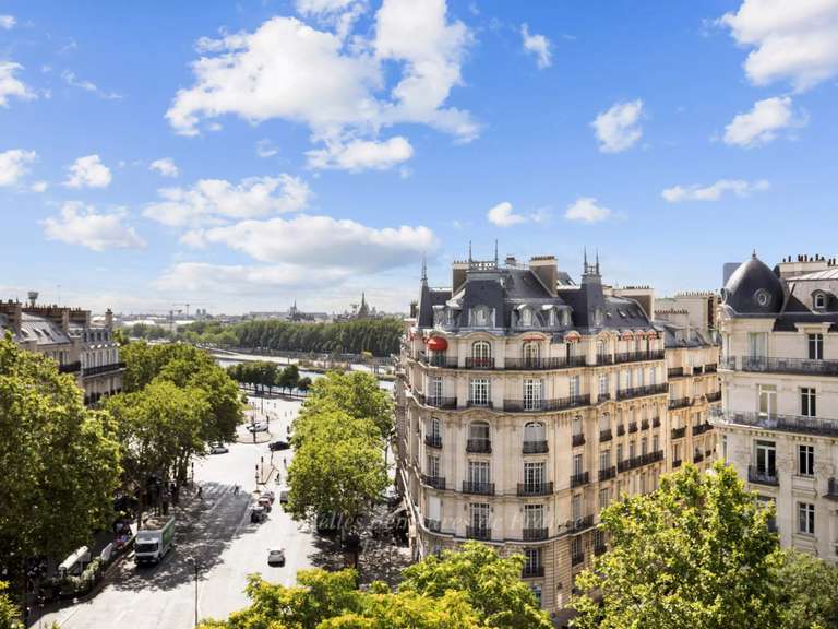 Appartement Paris 16e - 2 chambres - 190m²
