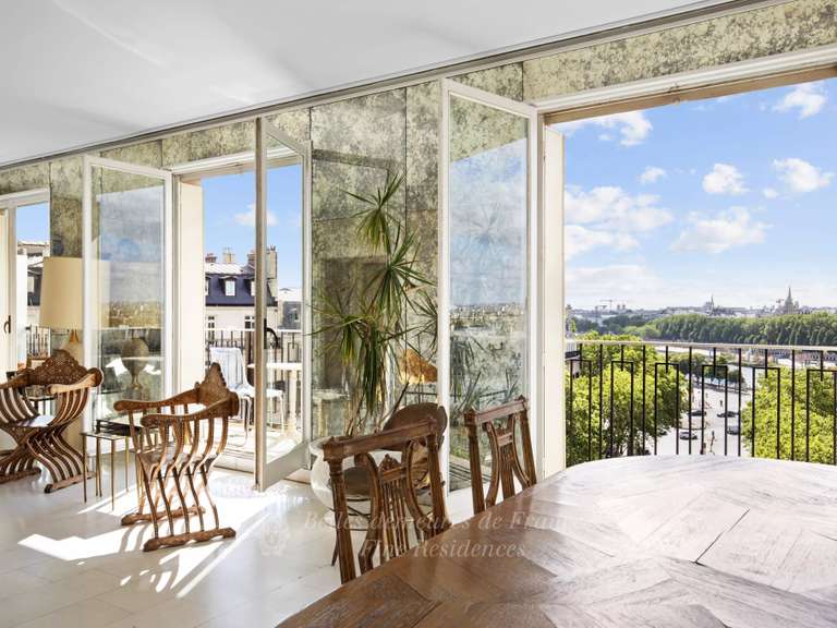 Appartement Paris 16e - 2 chambres - 190m²