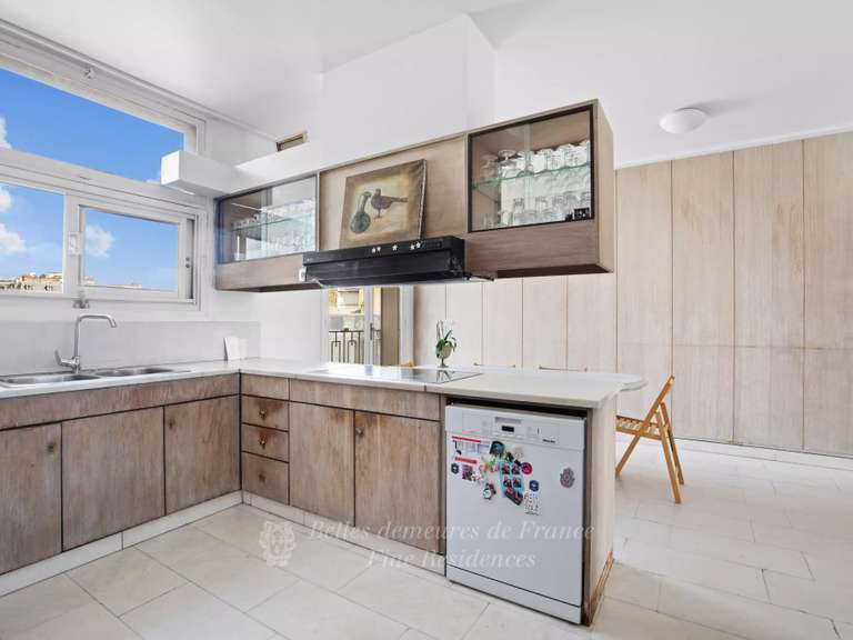 Appartement Paris 16e - 2 chambres - 190m²