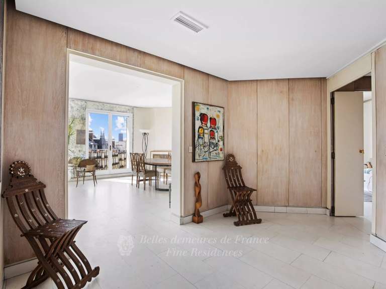 Appartement Paris 16e - 2 chambres - 190m²