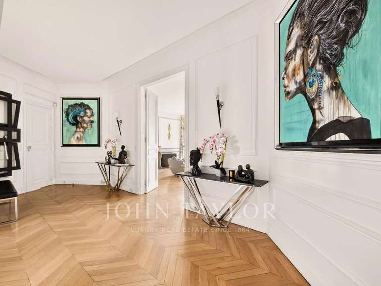 Appartement Paris 16e - 4 chambres - 280m²