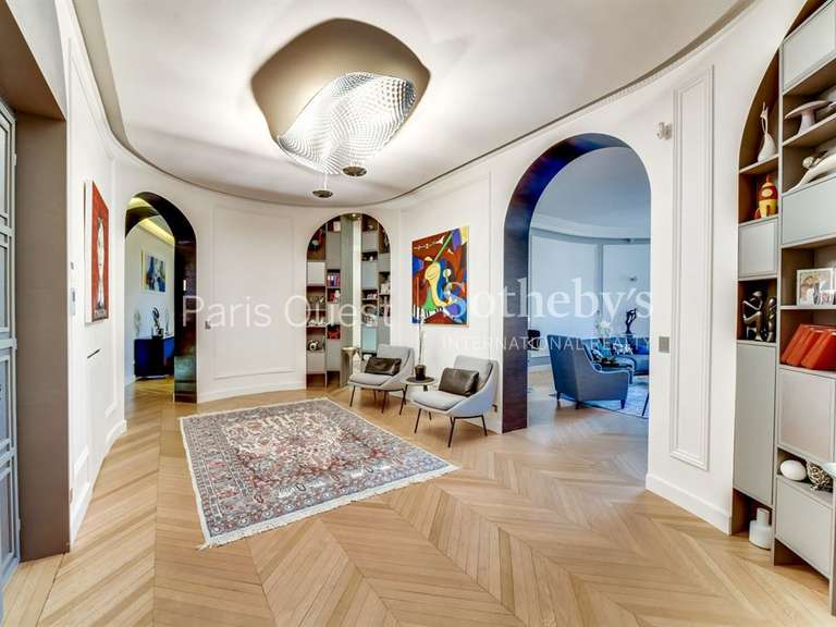 Appartement Paris 16e - 3 chambres - 286m²