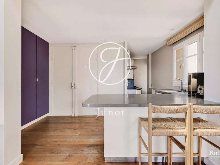 Appartement Paris 16e - 3 chambres - 124m²