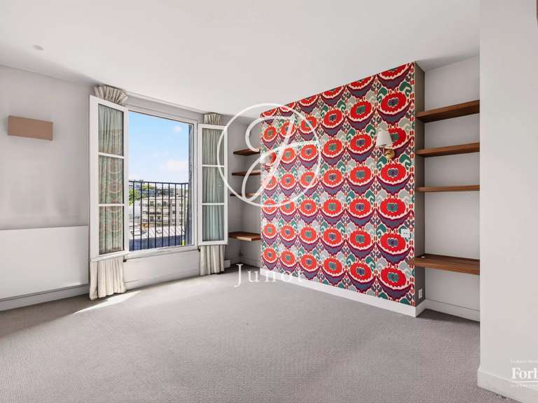 Appartement Paris 16e - 3 chambres - 124m²