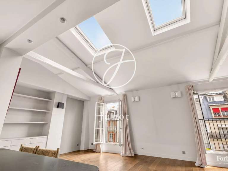 Appartement Paris 16e - 3 chambres - 124m²