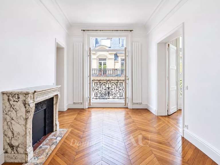 Appartement Paris 16e - 5 chambres - 361m²