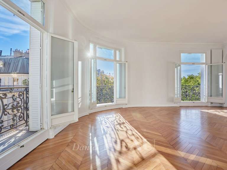 Appartement Paris 16e - 5 chambres - 361m²