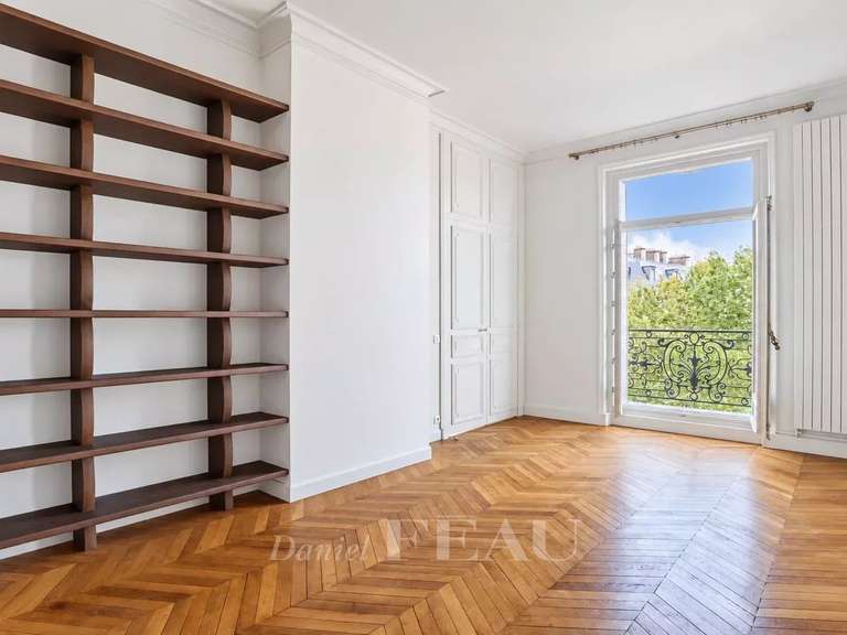 Appartement Paris 16e - 5 chambres - 361m²