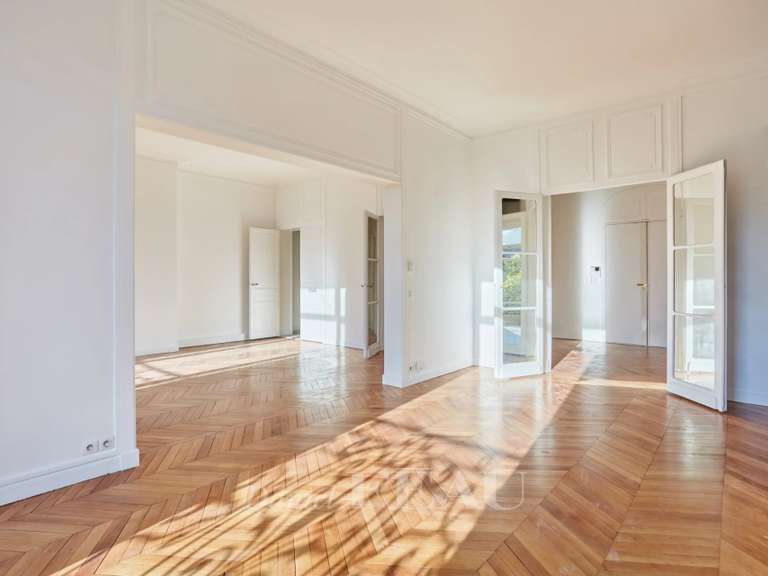 Appartement Paris 16e - 5 chambres - 361m²