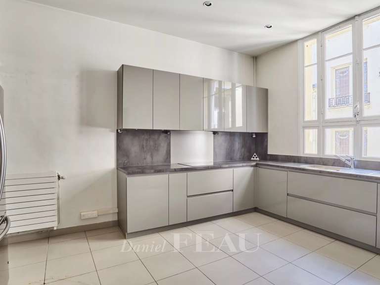 Appartement Paris 16e - 5 chambres - 361m²
