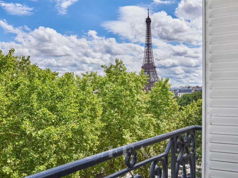 Appartement Paris 16e - 5 chambres - 361m²