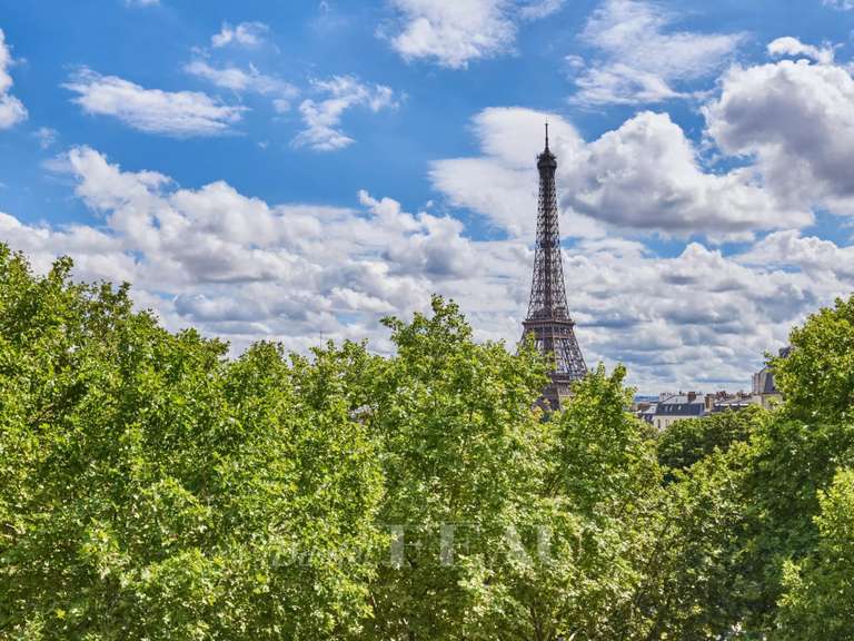 Appartement Paris 16e - 5 chambres - 361m²