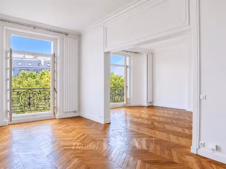 Appartement Paris 16e - 5 chambres - 361m²