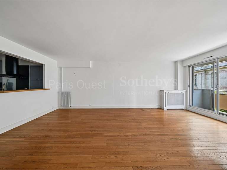 Appartement Paris 16e - 2 chambres - 101m²