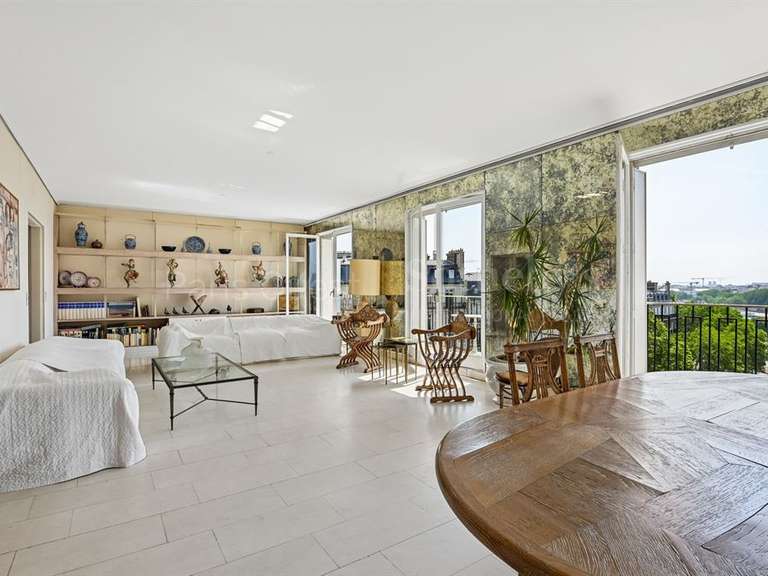 Appartement Paris 16e - 3 chambres - 190m²