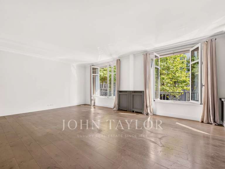 Appartement Paris 16e - 1 chambre - 77m²