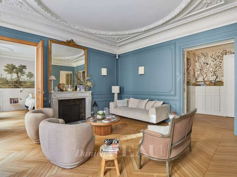 Appartement Paris 16e - 4 chambres - 136m²