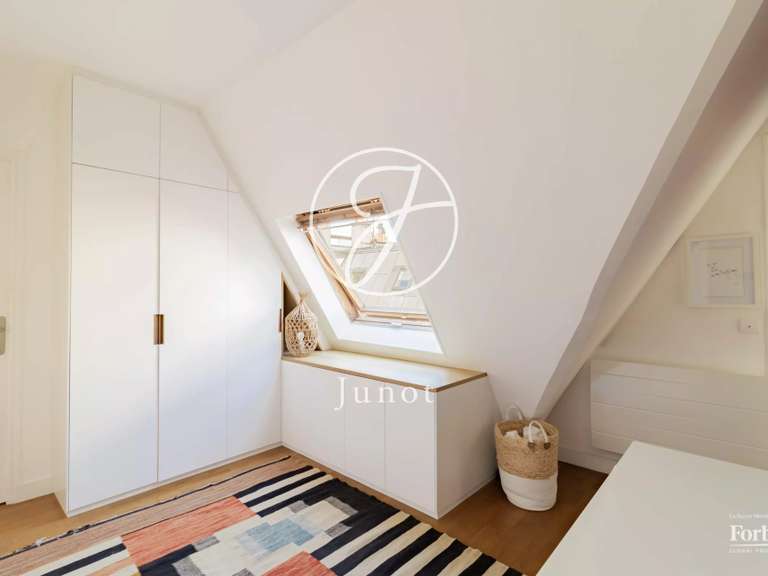Appartement Paris 16e - 3 chambres - 90m²