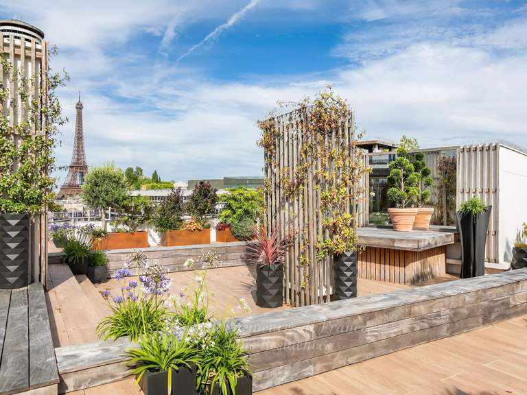 Appartement Paris 16e - 4 chambres - 300m²