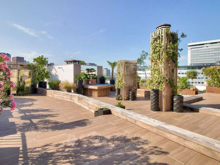 Appartement Paris 16e - 4 chambres - 300m²