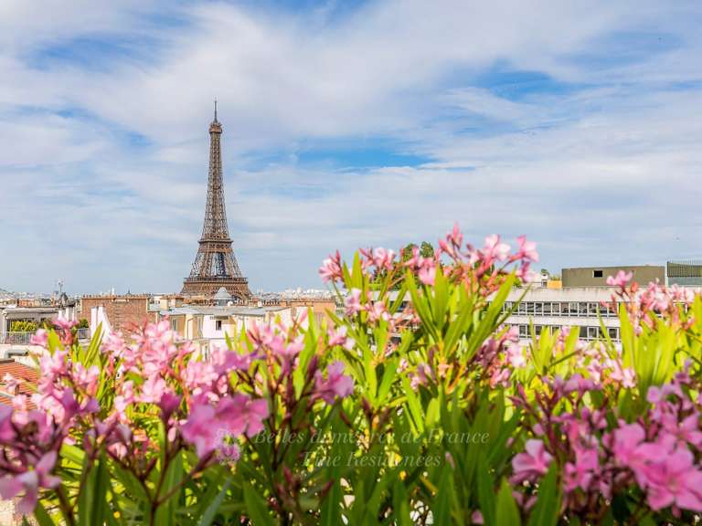 Appartement Paris 16e - 4 chambres - 300m²