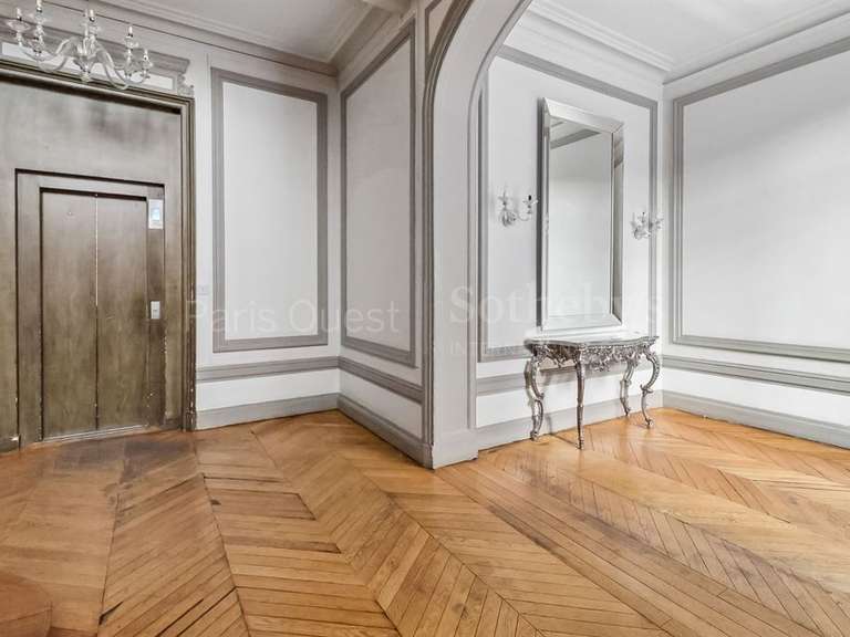 Appartement Paris 16e - 3 chambres - 135m²