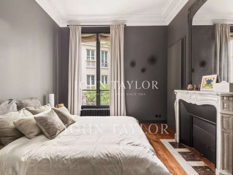 Appartement Paris 16e - 4 chambres - 173m²