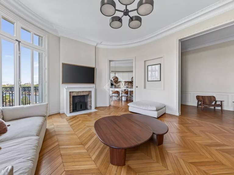Appartement Paris 16e - 3 chambres - 160m²