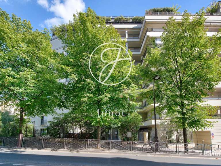 Appartement Paris 16e - 2 chambres - 93m²