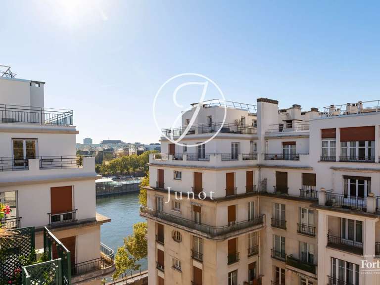 Appartement Paris 16e - 2 chambres - 98m²