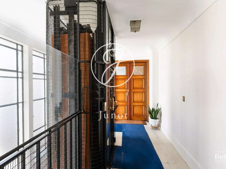 Appartement Paris 16e - 2 chambres - 98m²