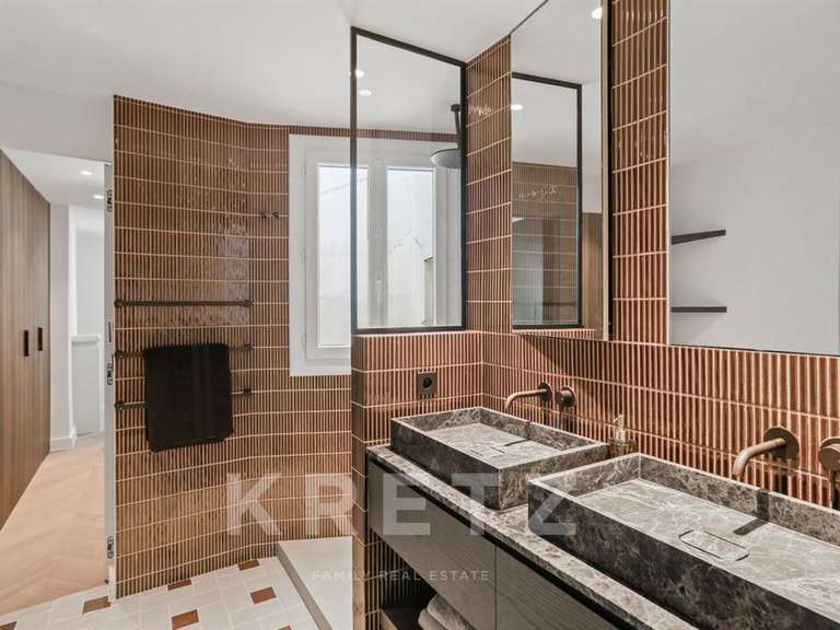 Apartment Paris 16e - 2 bedrooms - 80m²
