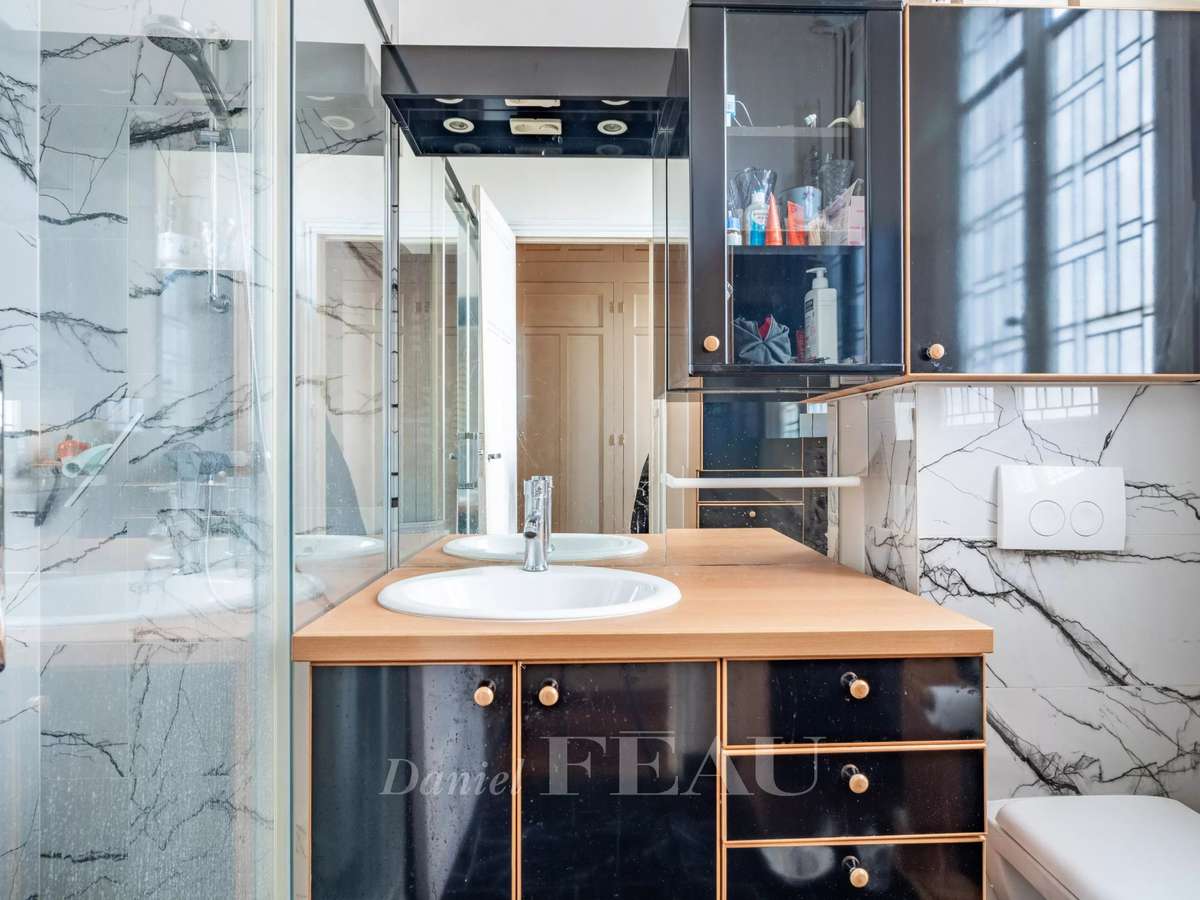 Apartment Paris 16e