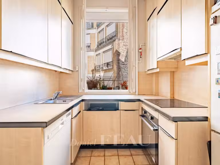 Apartment Paris 16e - 2 bedrooms - 81m²