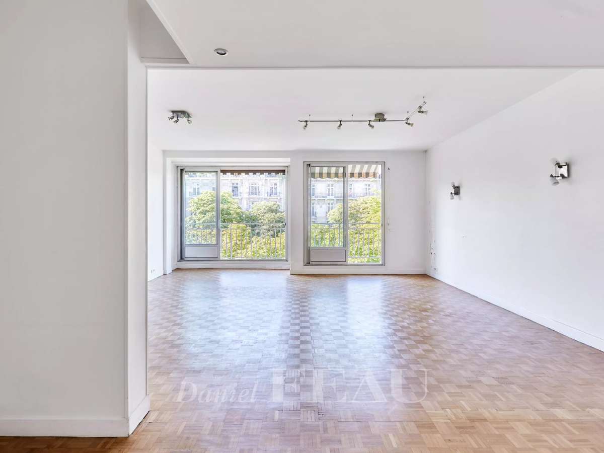 Apartment Paris 16e
