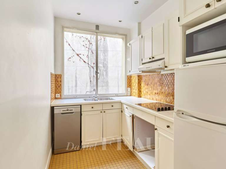Appartement Paris 16e - 2 chambres - 86m²