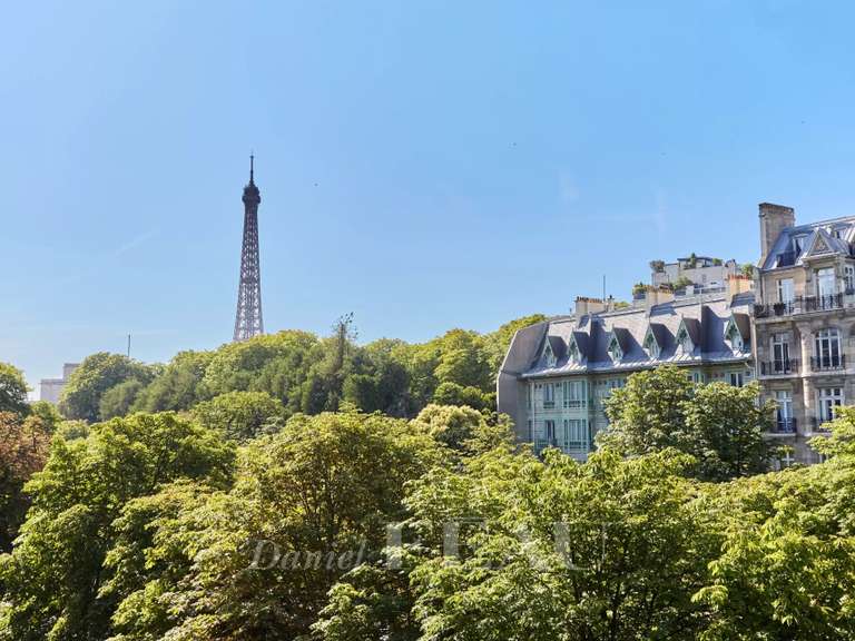 Appartement Paris 16e - 2 chambres - 86m²