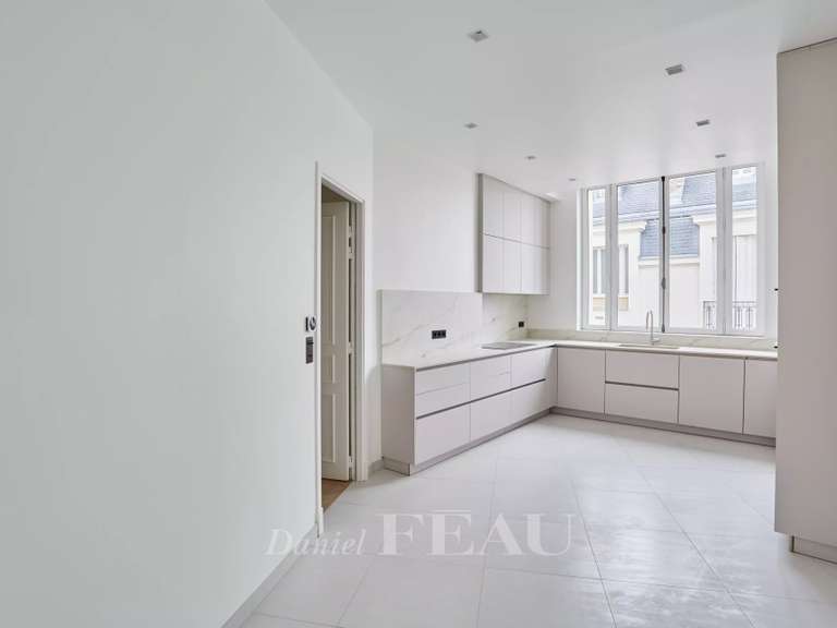Appartement Paris 16e - 4 chambres - 286m²
