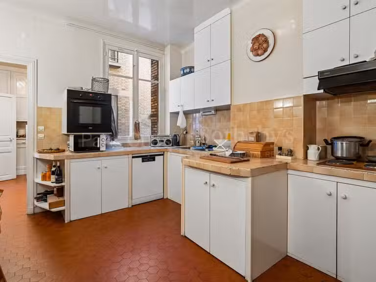 Apartment Paris 16e - 5 bedrooms - 270m²