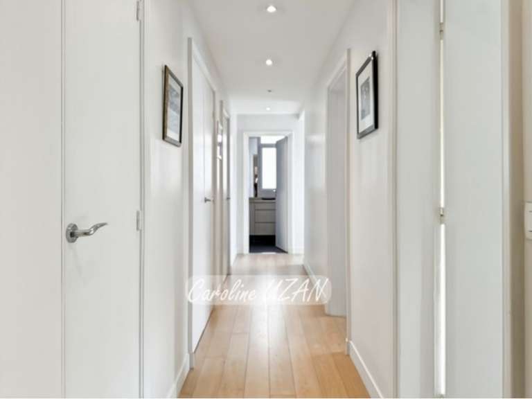 Appartement Paris 16e - 3 chambres - 174m²