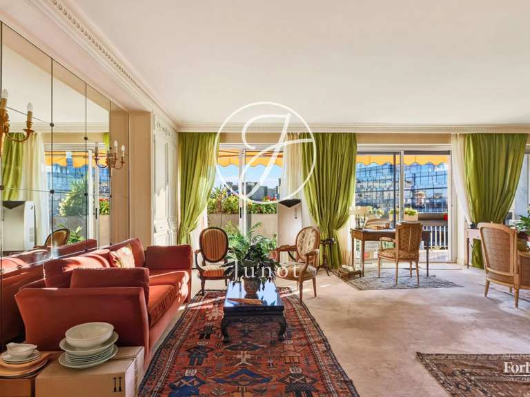 Appartement Paris 16e - 3 chambres - 158m²